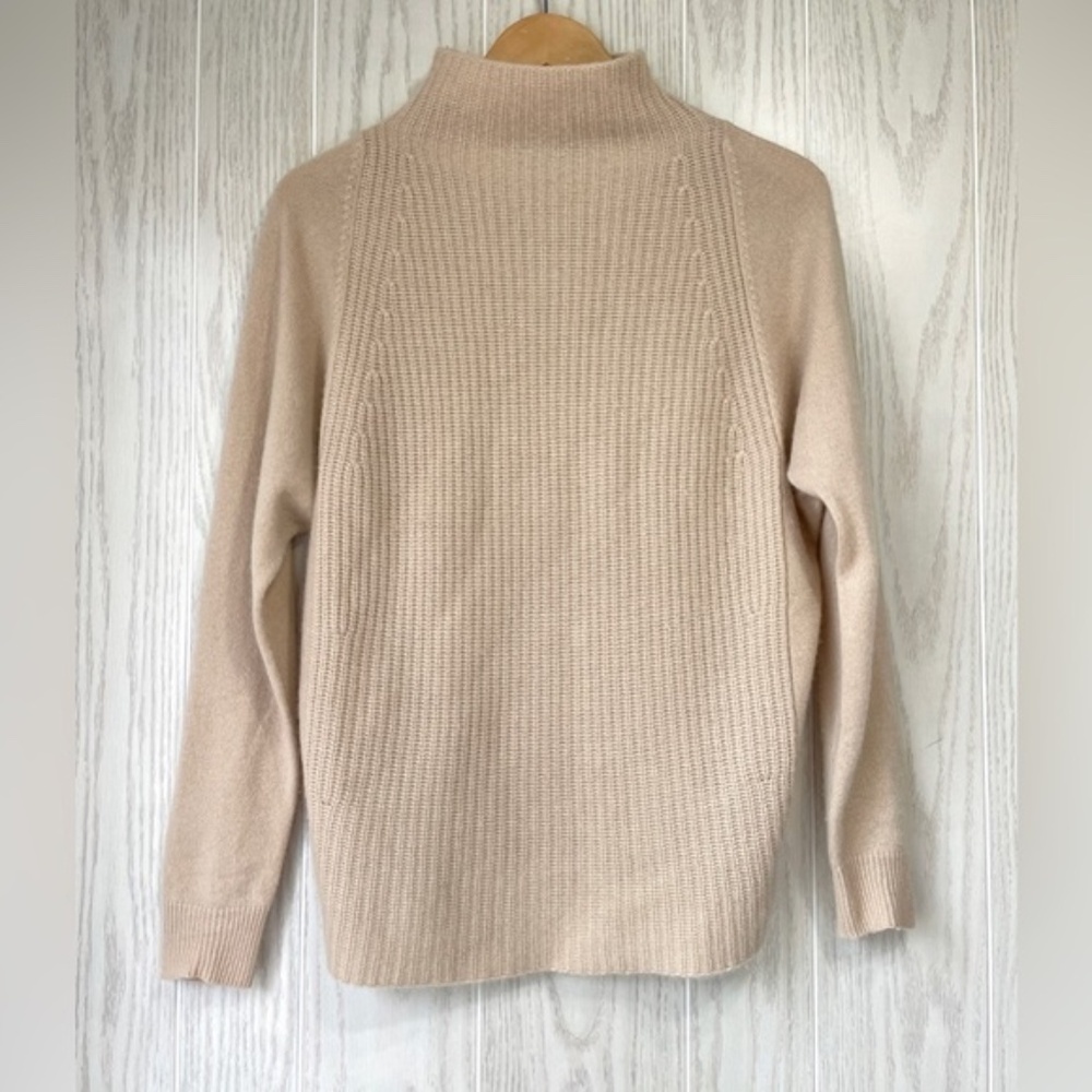 Tahari Pure Luxe Cashmere Cream Size XS EUC